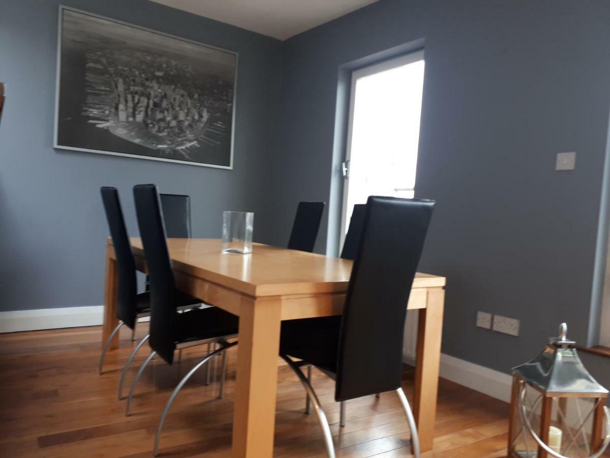 Luxurious Penthouse Apartment 1 , City Centre Κίλκενι Εξωτερικό φωτογραφία